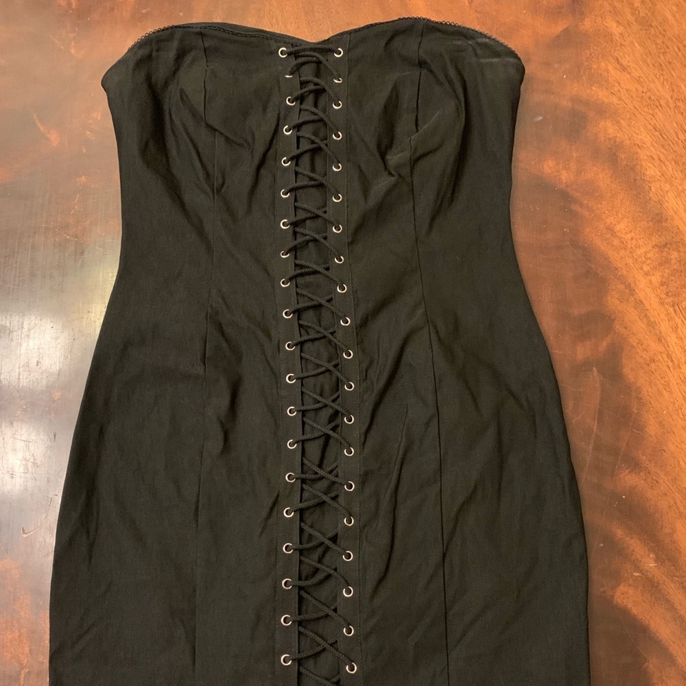 Strapless lace up black dress